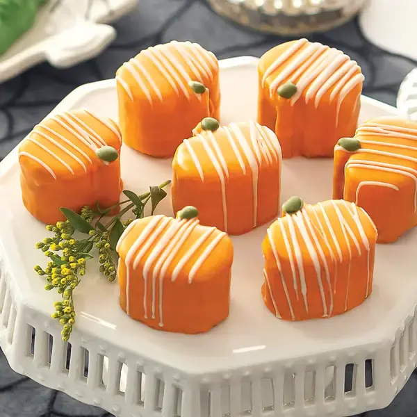 Pumpkin Tea Cakes